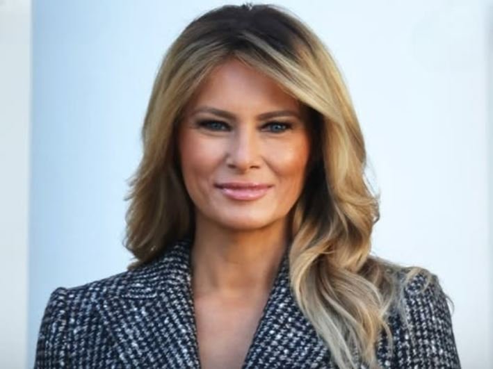 First Lady Melania Trump Shines in a Stunning Gown at the Inaugural Ball